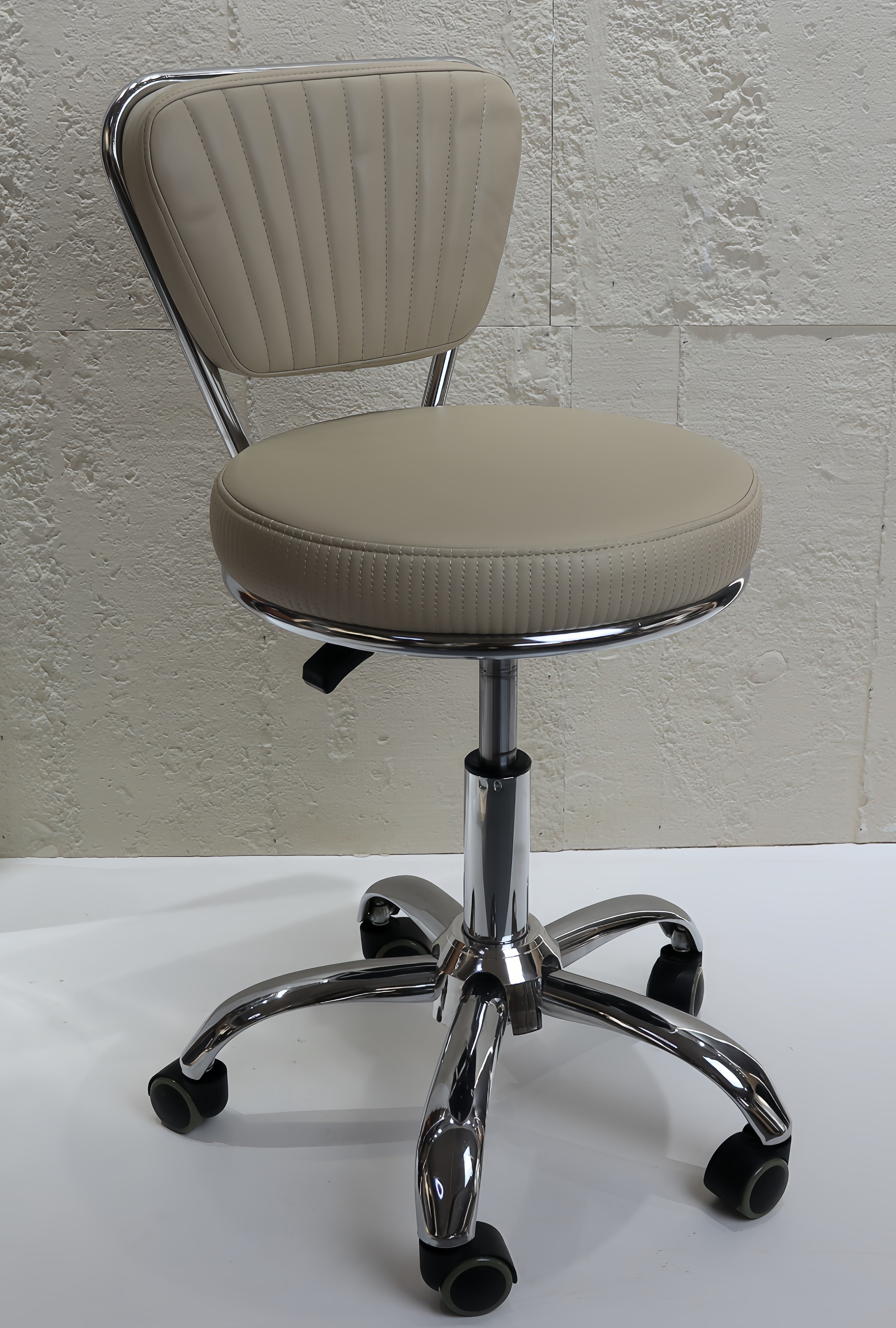 Extra Comfort & Smooth Mobility Pedi Stool Wheel stool